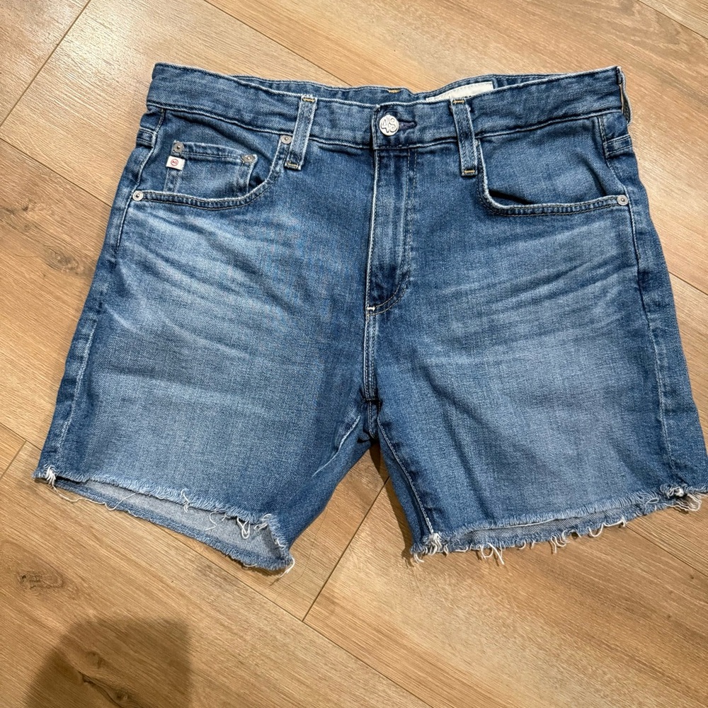 Ag Adriano Goldschmied Becke Relaxed Slim Shorts Cut Offs Womens 29 MRSP $177